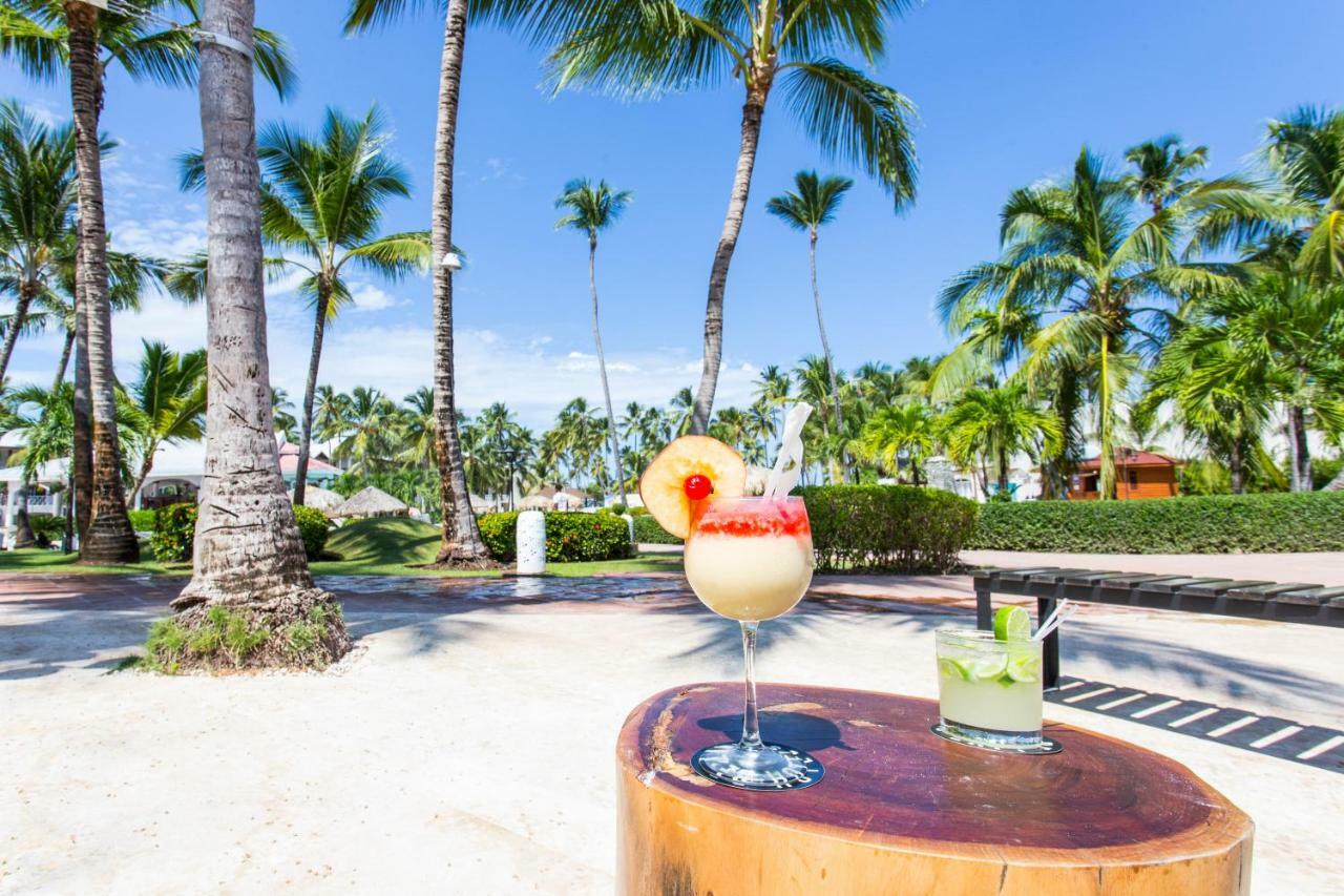 Be Live Collection Punta Cana (Adults Only) Dış mekan fotoğraf A beach at Atlantis Paradise Island