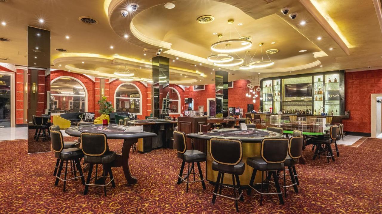 Be Live Collection Punta Cana (Adults Only) Dış mekan fotoğraf Casino at the Grand Hotel