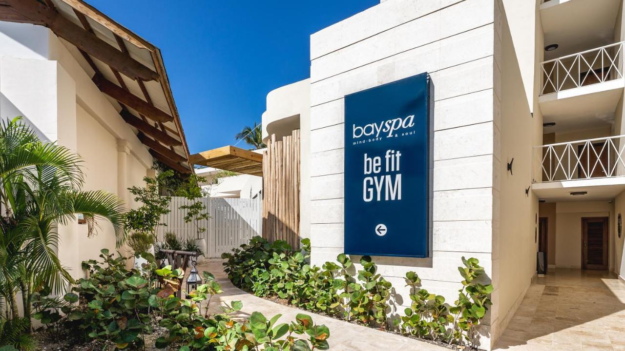 Be Live Collection Punta Cana (Adults Only) Dış mekan fotoğraf The entrance to the boyspa at the Atlantis Paradise Island
